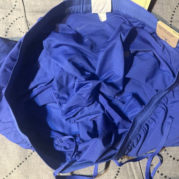 NIKE RUNNING CHICAGO MARATHON 2025 DEEP NIGHT LINED SHORTS SIZE 2XL O XL MEN $55 - Picture 4 of 4